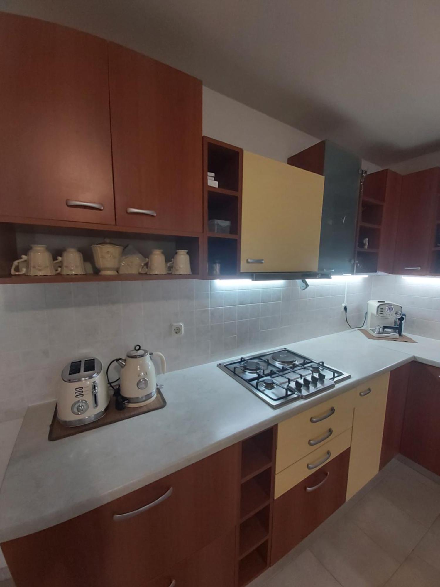 Apartman Luce With Shared Pool 扎达尔 外观 照片
